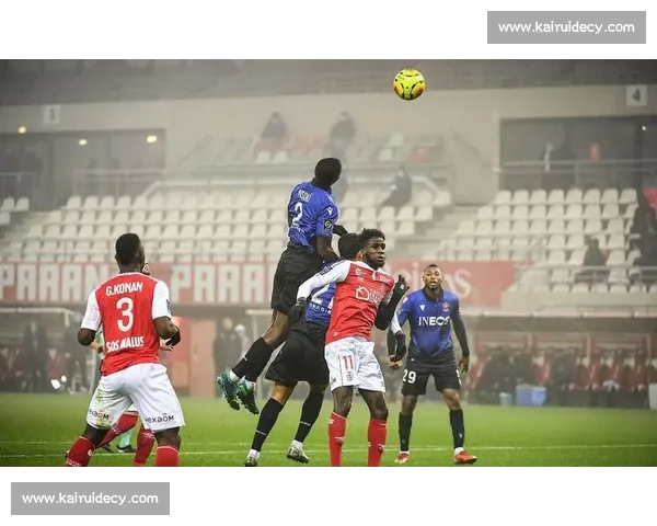 勒阿弗尔主场迎战兰斯两队实力接近谁能在激烈对决中取胜