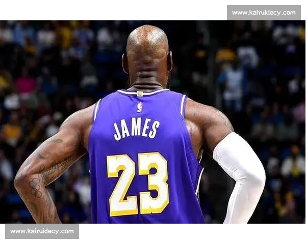 詹姆斯故地重游骑士对决湖人引爆圣诞焦点之夜联盟巅峰宿命对决战